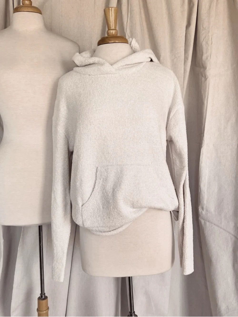 Barefoot Dreams Oatmeal Pullover Hoodie - Picture 8 of 9